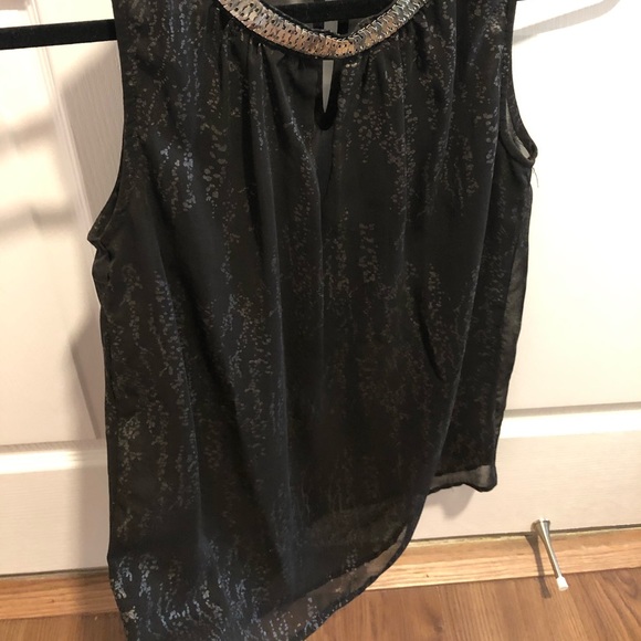 Dressy sleeveless top - Picture 6 of 7